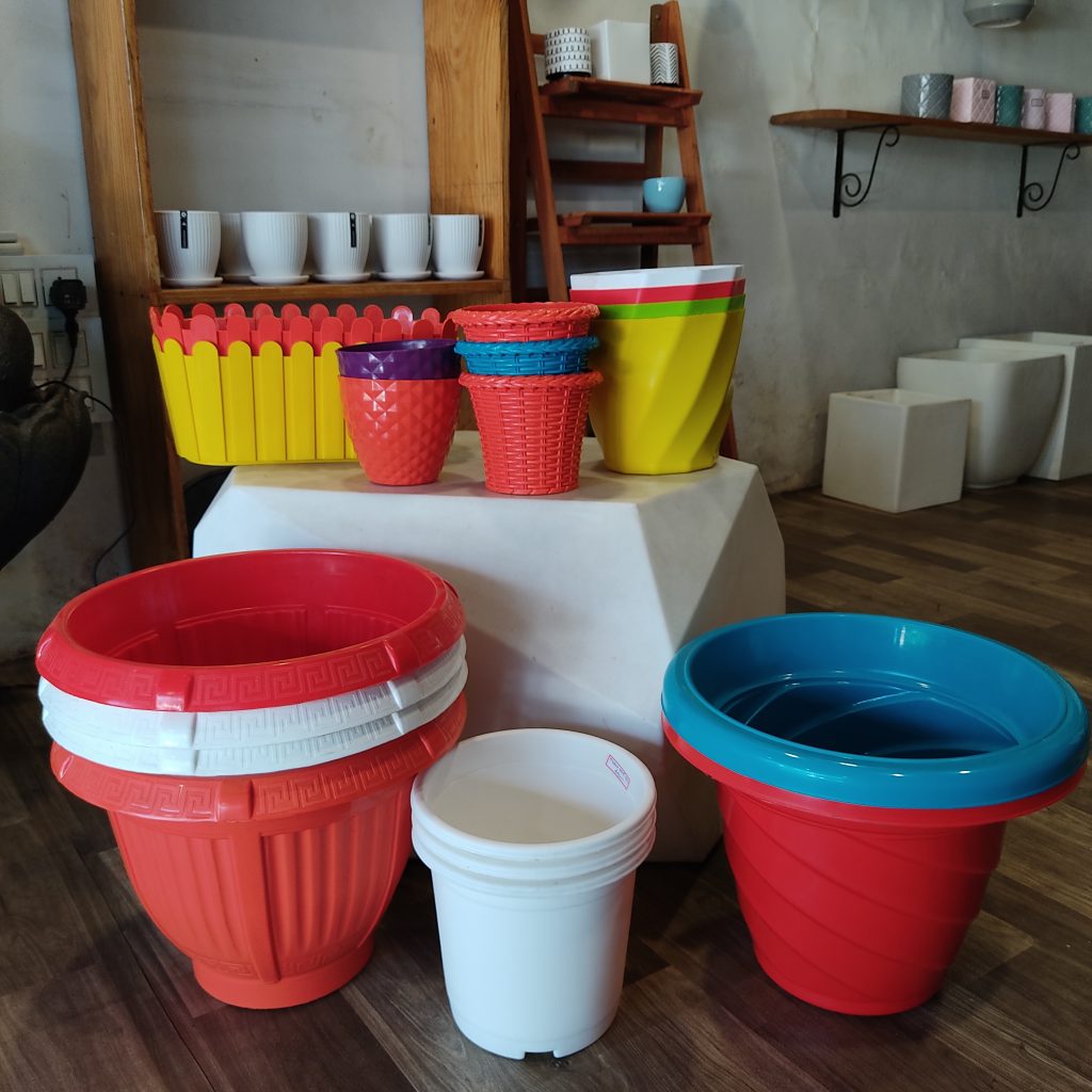 Plastic Pots Collection | Thrissur - Kenzine Garden